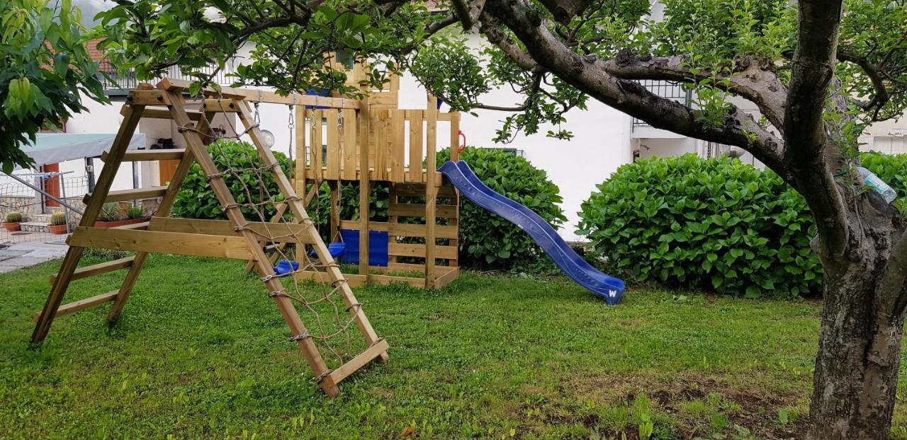Apicella casa vacanze Villa Tramonti Esterno foto
